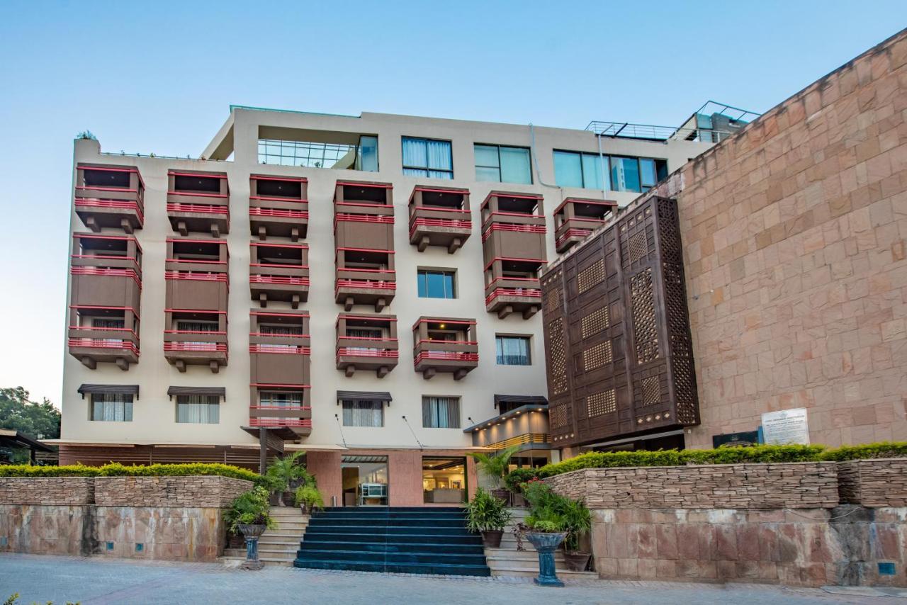 Legend Hotel Islamabad Eksteriør bilde