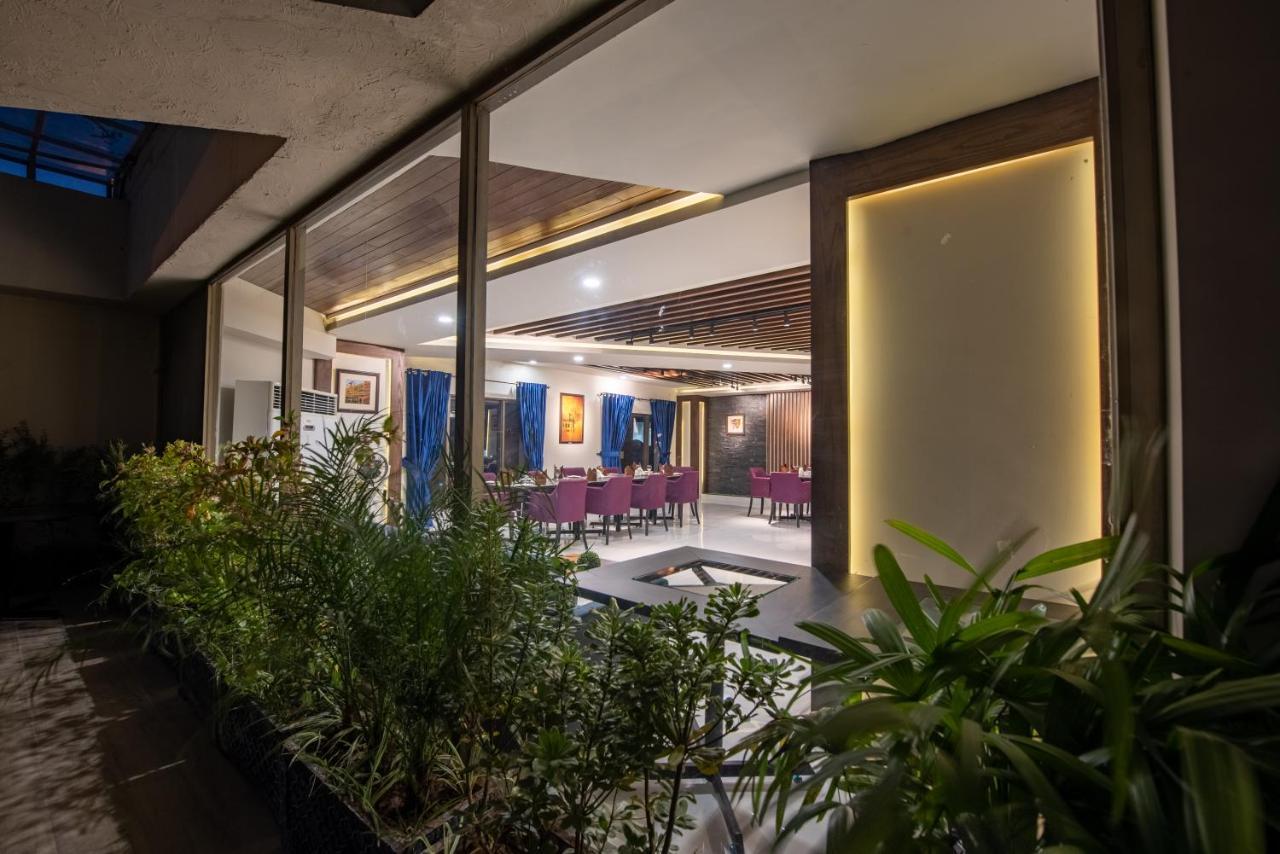Legend Hotel Islamabad Eksteriør bilde